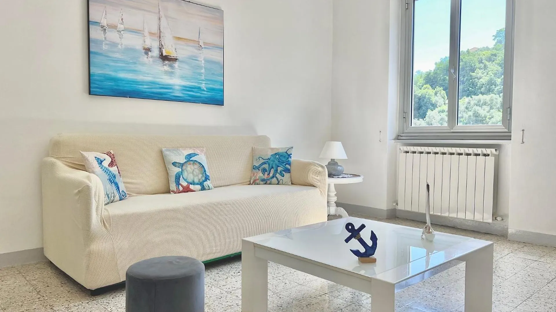 Ca Del Sole - Free Parking Apartment La Spezia